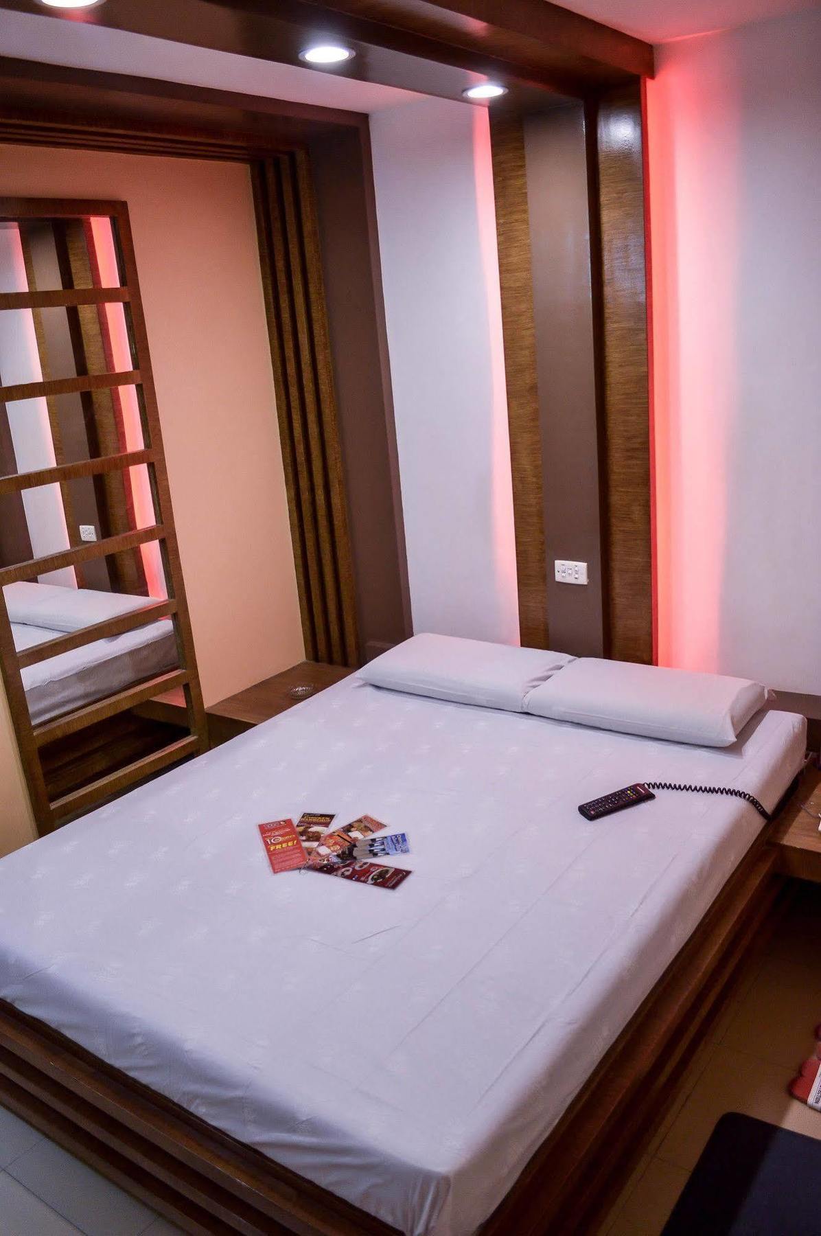 Hotel Sogo Sta Mesa Manila Zewnętrze zdjęcie