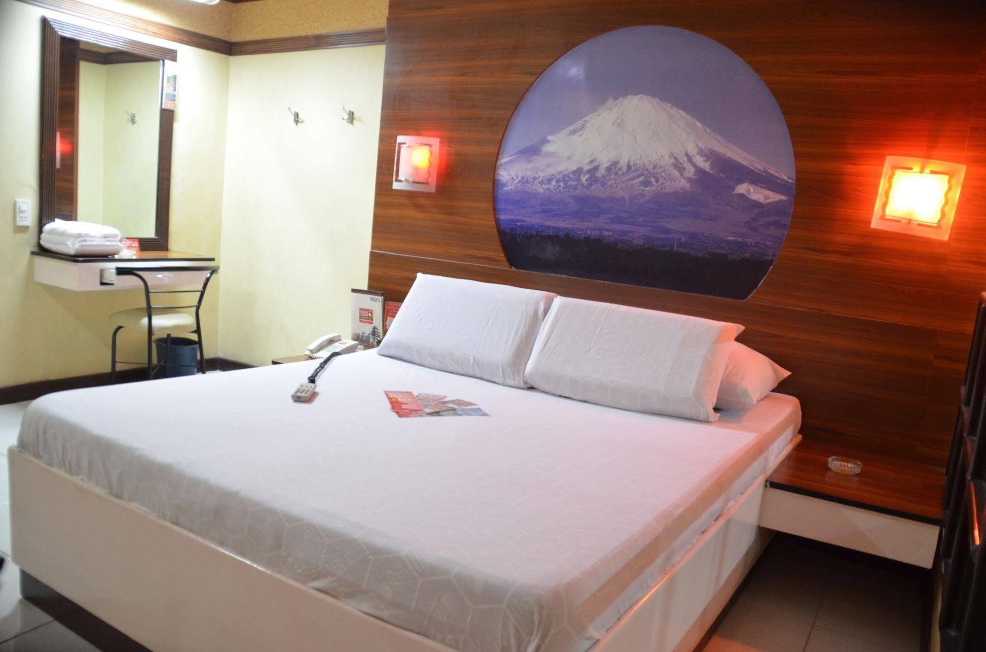 Hotel Sogo Sta Mesa Manila Zewnętrze zdjęcie