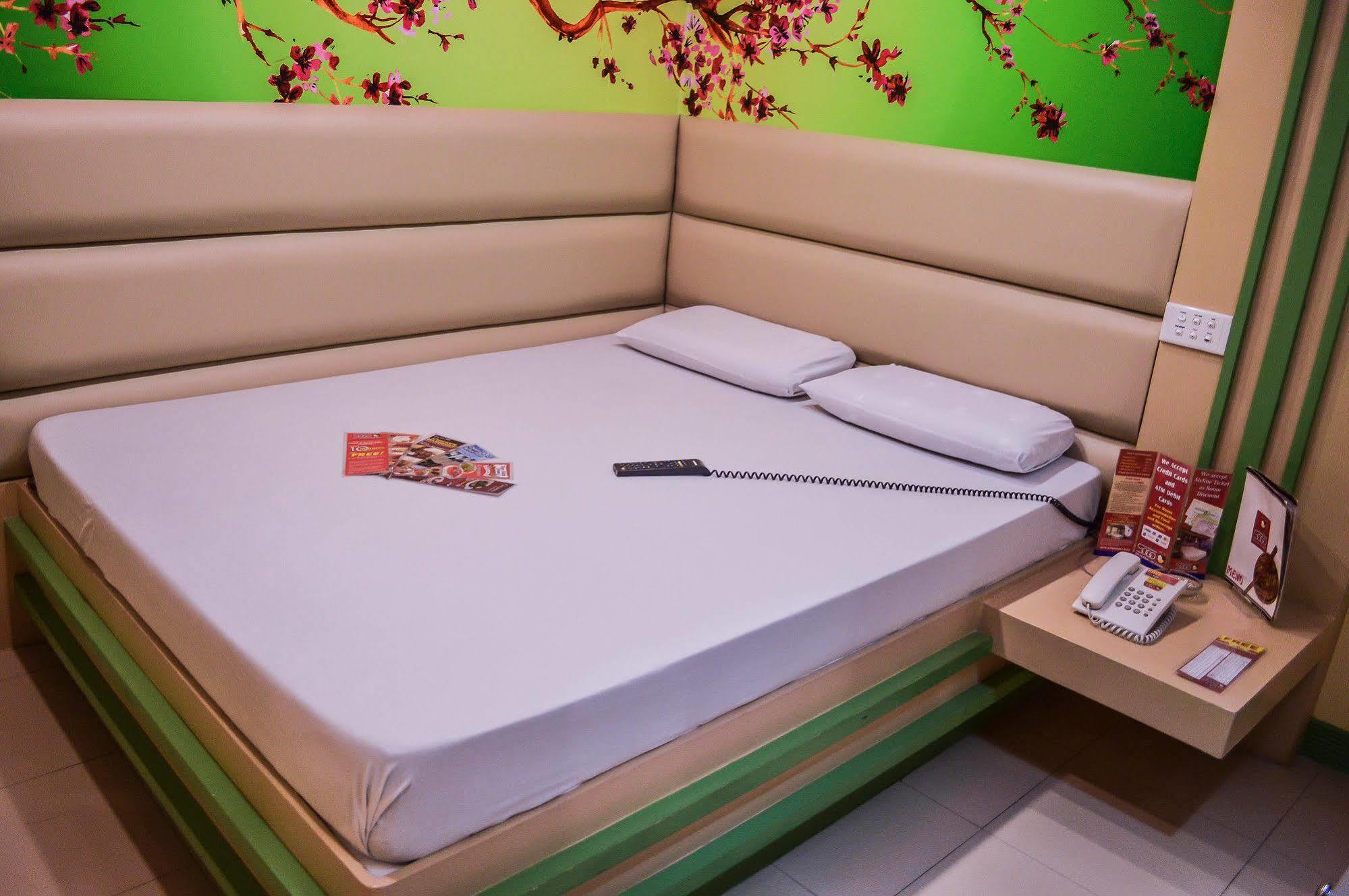 Hotel Sogo Sta Mesa Manila Zewnętrze zdjęcie